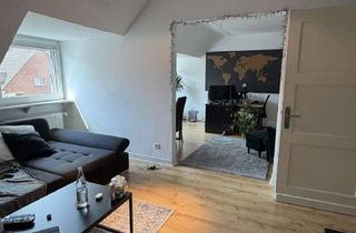 Wohnung mieten in Eppinghovener Straße 12, 46535 Dinslaken, Attraktive & hell geschnittene 3-Raum Dachgeschoss - Altbauwohnung direkt am Altmarkt !