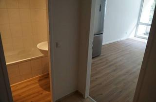 Wohnung mieten in Weihenstephaner Straße, 81673 Berg am Laim, Erstbezug nach Sanierung: 1-Zimmer-Wohung mit Balkon in Berg am Laim