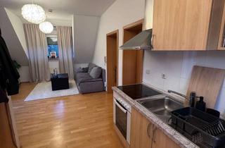 Wohnung mieten in Leisewitzstraße, 80933 München, Ruhige 2 Zi.-Dachgeschoss-Wohnung mit Balkon Muc-Nord, U2 Nähe, teilmöbliert