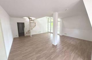 Wohnung mieten in Hubertusallee 41/42, 16548 Glienicke, **in idyllischer Lage! 3-Zimmer-Dachgeschoss-Maisonettewohnung mit Galerie und Balkon**