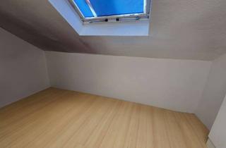 WG-Zimmer mieten in 60385 Ostend, Ich biete ein kleines Zimmer im Dachgeschoss