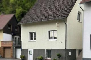 Einfamilienhaus kaufen in Bundesstraße 58, 34431 Marsberg, Gepflegtes Einfamilienhaus m. Garage