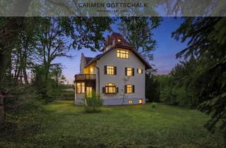 Haus kaufen in 82166 Gräfelfing, Ein Erbe für Generationen: Das historische Parkjuwel in Gräfelfings Bestlage