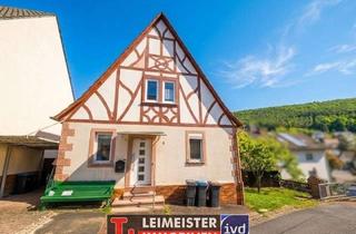 Haus kaufen in 63924 Rüdenau, EFH im Fachwerkstil mit großem Ausbaupotenzial und Schuppen in Rüdenau