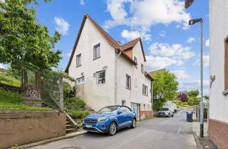 Einfamilienhaus kaufen in 35305 Grünberg, Großzügiges Wohnen im Grünen-Einfamilienhaus mit viel Potential