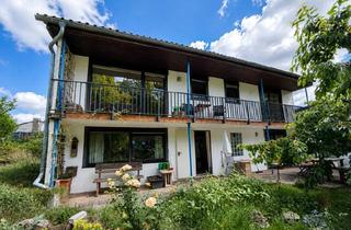 Einfamilienhaus kaufen in 66386 St. Ingbert, Einziehen ohne Renovierung: Einfamilienhaus mit Doppelgarage, Waldrandlage