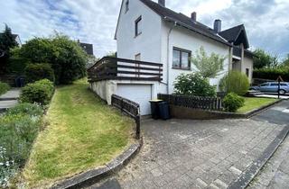 Doppelhaushälfte kaufen in 32602 Vlotho, Charmante modernisierungsbedürftige Doppelhaushälfte in Vlotho zu sofort