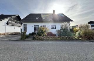 Haus kaufen in 76706 Dettenheim, Großzügiges Wohnen mit der Familie, als Generationenhaus oder zum Vermieten: Freistehendes Haus mit