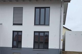 Haus mieten in Langgrabener Ring, 94436 Simbach, Zuhause mit viel Platz in Simbach