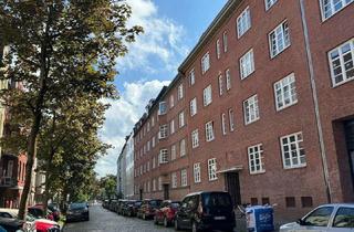 Wohnung kaufen in 24105 Blücherplatz, Blücher: heller, solider, Altbau und DG-Neubau - Perfekt für Eigennutzung oder Kapitalanlage