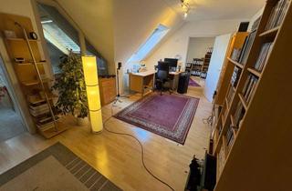Wohnung kaufen in 85757 Karlsfeld, Geräumige 1,5-Zimmer-Dachgeschosswohnung in ruhiger Wohnlage in Karlsfeld zu verkaufen!
