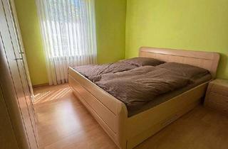 Wohnung kaufen in Cusanusstraße 24, 85049 Friedrichshofen, Gepflegte 3-Zimmer-Wohnung nahe Westpark - Terrasse, Garten & Garage inklusive