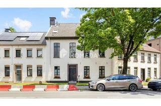 Wohnung kaufen in 41751 Viersen, Historisches Flair mit Wohlfühlgarantie: lichtdurchflutete Dachgeschosswohnung in gewachsener Lage