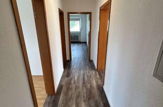 Wohnung mieten in 33813 Oerlinghausen, Frisch Renovierte 3-Zimmer-Dachgeschosswohnung mit Stellplatz