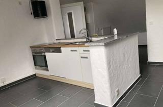 Wohnung mieten in Hauptstraße, 56766 Berenbach, Kompaktes Wohnen: 2-Zimmer-Dachgeschosswohnung in Berenbach