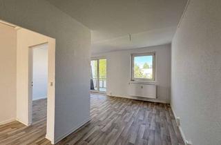 Wohnung mieten in Pawel-Beljajew-Straße, 15236 Jacobsdorf, 3-Raum-Wohnung mit Loggia - Treppensteigerbonus!
