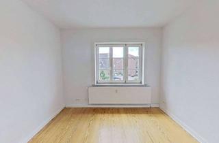 Wohnung mieten in Alte Kieler Landstraße 15, 24768 Rendsburg, Schöne 2-Zimmer-Wohnung mit großer Küche, Wannenbad und viel Lichteinfall