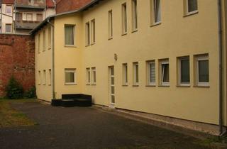 Wohnung mieten in Josef Ries Straße 80, 99086 Johannesvorstadt, Ruhige Hinterhauswohnung mit begehbarem Kleiderschrank!...