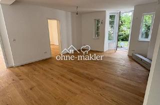 Wohnung kaufen in 12623 Berlin, Provisionsfrei: Sanierte 3-Zimmer-Erdgeschosswohnung mit Terasse und Gartenanteil