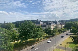 Wohnung mieten in Meckenheimer Allee xx, 53115 Poppelsdorf, Residieren am Poppelsdorfer Schloss mit Blick auf Schloss und den Botanischen Garten