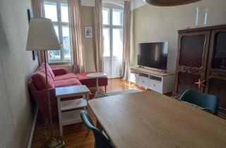 Wohnung mieten in Borkumstraße 10, 13189 Pankow, Befristete Untervermietung - Möblierte Altbauwohnung mit großem Balkon und Blick ins Grüne