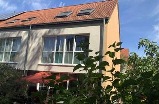 Reihenhaus kaufen in Siemensstraße 22, 51145 Porz, Endreihenhaus mit 153 m² Wohnfläche in Köln-Porz