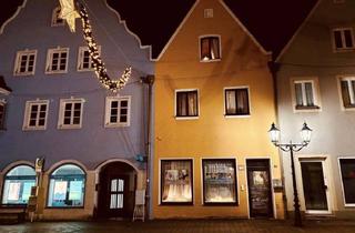 Haus mieten in 86609 Donauwörth, Wunderschönes gelbes Stadthäuschen
