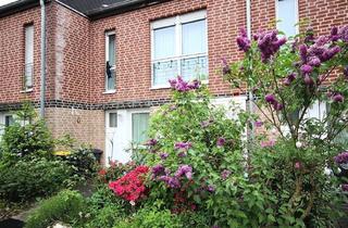 Reihenhaus kaufen in 41239 Mönchengladbach, Familientraum mit Kamin, Studio, Vollkeller & Sonnengarten in Toplage!