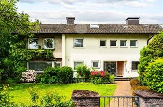 Doppelhaushälfte kaufen in 53844 Troisdorf, Großzügige Doppelhaushälfte mit idyllischem Garten und Garagenhaus in Troisdorf Sieglar!