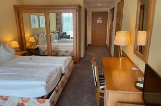 Wohnung kaufen in 94094 Rotthalmünster, Renditeobjekt: Zwei gepflegte Zimmer als Appartements im Golfclub Rotthalmünster zur Kapitalanlage