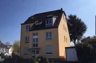 Wohnung kaufen in 42653 Gräfrath, Investment! Gut vermietete Eigentumswohnung mit Balkon