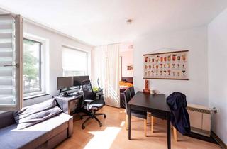 Wohnung kaufen in Kornbergstr 50, 70176 West, Lichtdurchflutete 2 Zimmerwohnung in Top-Lage Stuttgart-West