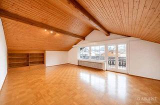 Wohnung kaufen in 83646 Wackersberg, Ruhig wohnen vor den Toren von Bad Tölz - 2 Zimmer-Dachgeschoss-Wohnung mit Ost- und Westbalkon