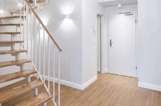 Wohnung kaufen in 10319 Friedrichsfelde, Wohnen mit Charakter - Maisonette mit 240 m² Privatgarten, 3 Zi.-Wohnung in Berlin Friedrichsfelde