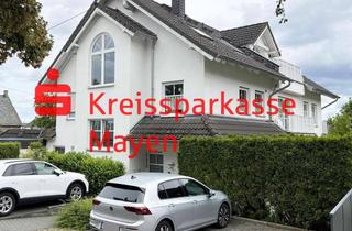 Wohnung kaufen in 56727 Mayen, Charmante 3 ZKB-Wohnung m. 2 Balkonen u. Stellplatz in ruhiger Wohnlage