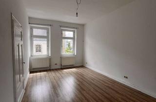 Wohnung mieten in Hauptstraße 217, 42579 Heiligenhaus, Charmante 2-Zimmer-Wohnung mit hohen Decken und Gemeinschaftsgarten in zentraler Lage