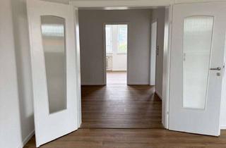 Wohnung mieten in Am Kupferofen 34, 52066 Aachen, Großzügige, renovierte 3-Zimmer-Wohnung mit Balkon