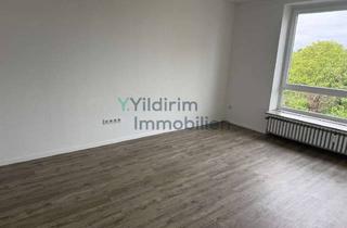 Wohnung mieten in 27474 Cuxhaven, 4-Zimmer-Wohnung mit Balkon – 97 m² , 3. OG in ruhiger Lage von Cuxhaven-Süderwisch