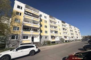 Wohnung mieten in Werner-Seelenbinder-Ring 12, 06849 Süd, 6-Raumwohnung mit großem Balkon