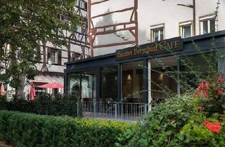 Wohnung mieten in Kirchstr. 13, 72574 Bad Urach, Schöne 2,5 - Zimmer Wohnung mit Charme