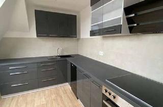 Wohnung mieten in Werdauer Str. 13, 08056 Zwickau, Erstbezug nach Sanierung, kleine 3-Zi.-Whg., Einbauküche