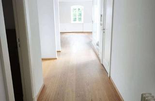 Wohnung mieten in 22605 Othmarschen, Exklusive 2-Zimmer Dachgeschosswohnung in Hamburg-Othmarschen