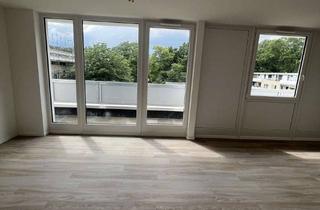 Wohnung mieten in Rissener Straße 25, 22880 Wedel, Charmante 2 Zimmer-Dachgeschosswohnung mit Wohlfühlfaktor!
