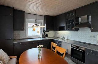 Wohnung mieten in 97877 Wertheim, Attraktive Maisonette-Wohnung in Doppelhaushälfte mit Garten, Garage & großem Balkon – ca. 100 m²
