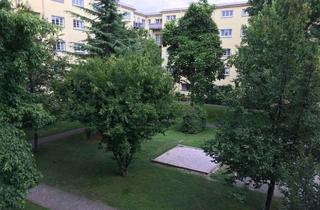 Wohnung mieten in Weylstraße 15, 68167 Neckarstadt, 2-Zimmer-Wohnung mit Loggia im Nebeniusblock