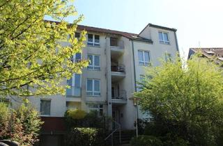 Wohnung mieten in Unnersberger Allee 34, 42659 Burg/Höhscheid, Dachgeschoss - 2 Balkone, Wohnküche, Wannenbad – 3 Zimmer in starker Lage