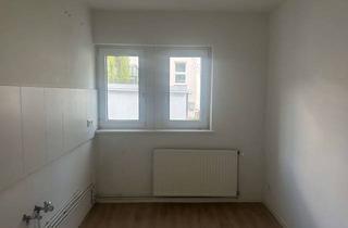 Wohnung mieten in Strackerjanstr. 42, 26129 Wechloy, Helle 4-Zimmer-Wohnung mit Balkon