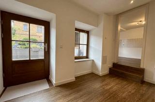 Wohnung mieten in Schulstraße 15, 04668 Grimma, Sanierte große 3-Raumwohnung mit Terrasse zu vermieten