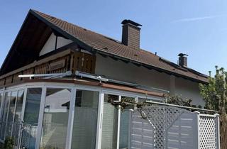 Haus kaufen in 76337 Waldbronn, Zweifamilienhaus/DHH in Ortsrandlage mit kl. Garten