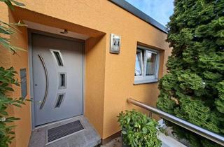 Haus kaufen in Ulmenstr. 44, 71088 Holzgerlingen, Sanierter Terrassenbungalow in ruhiger Wohnlage zu sofortigem Bezug